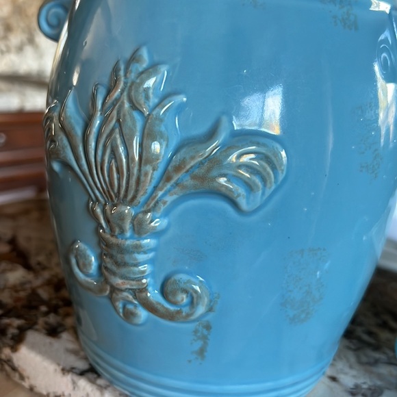 Gorgeous ceramic jar with lid color light blue New - Picture 12 of 17
